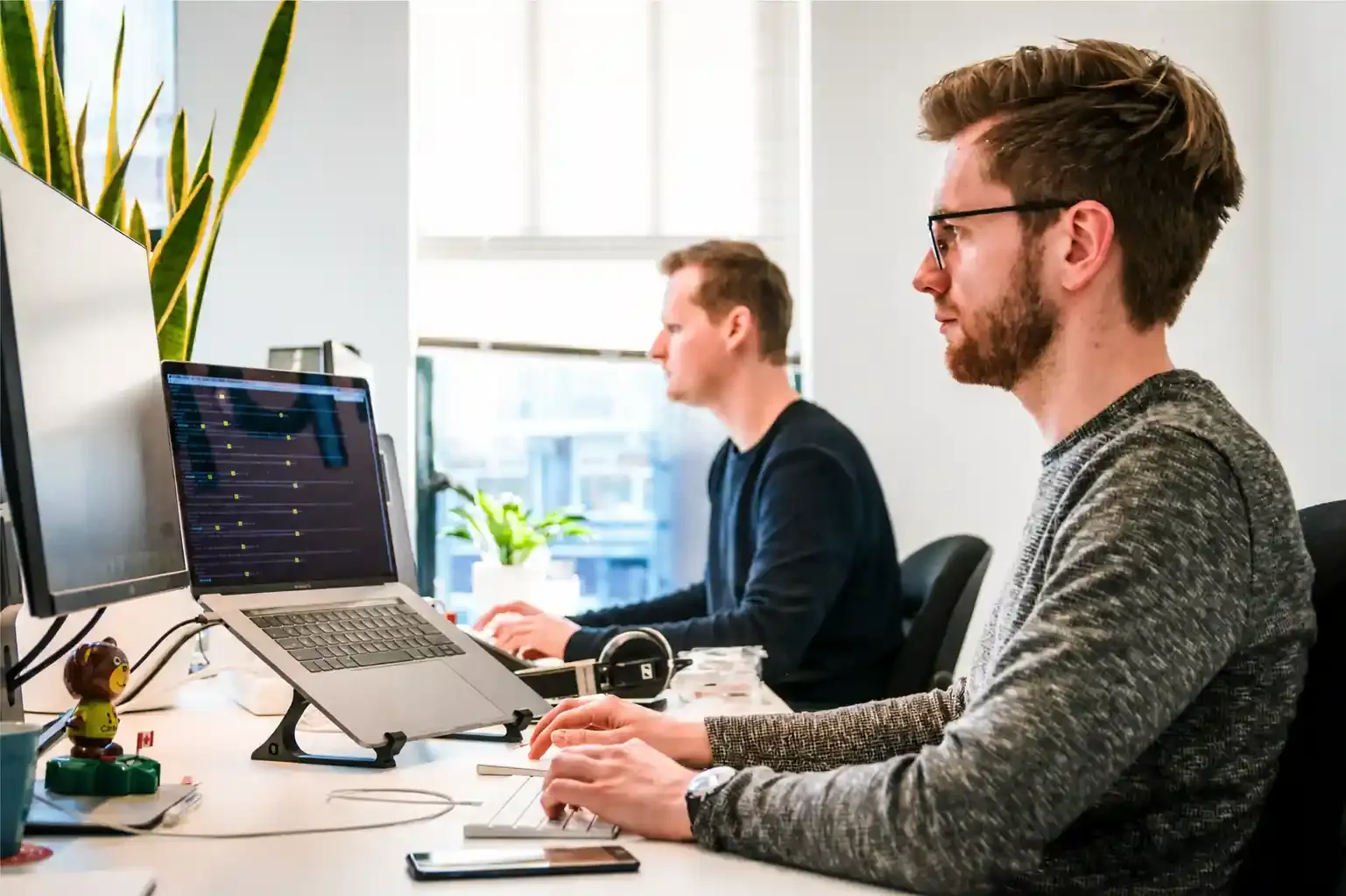 How to Record PPT as Video: PowerPoint, Screen Recording, and AI Methods